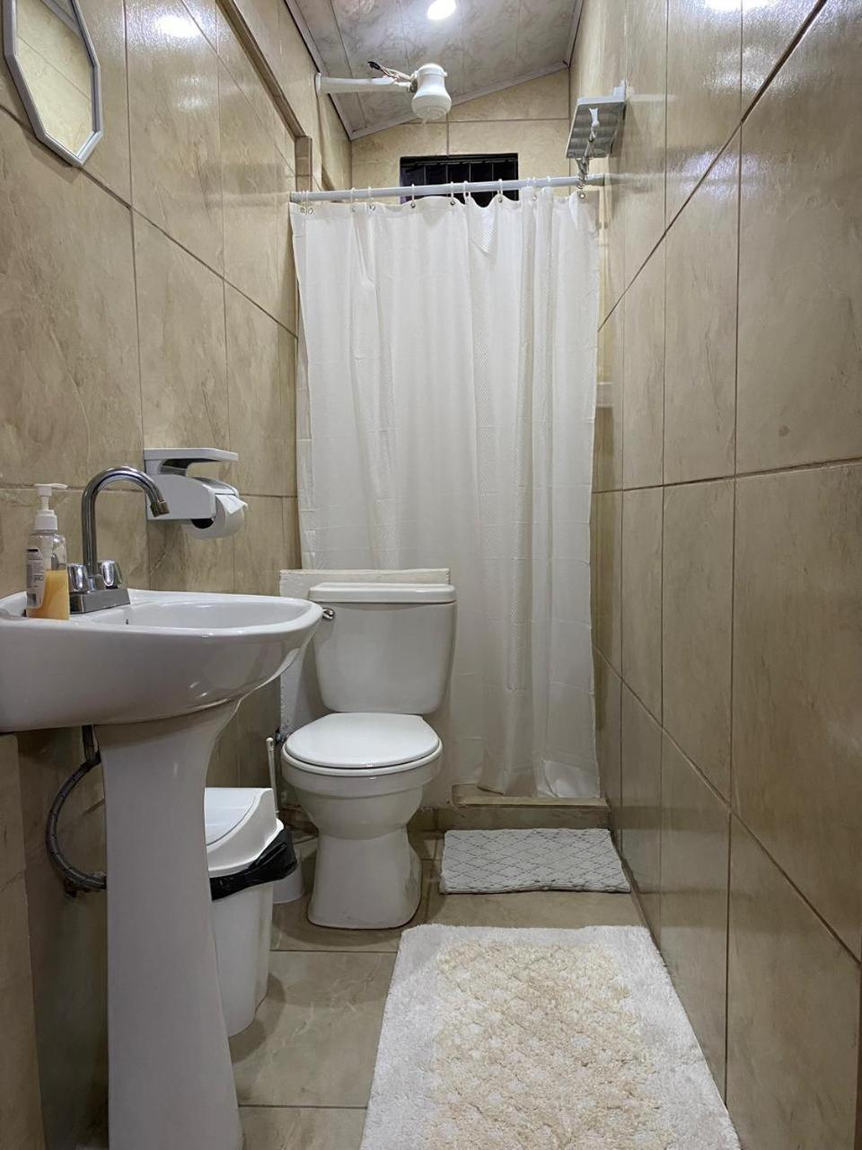 Alexander B&B Alajuela Esterno foto